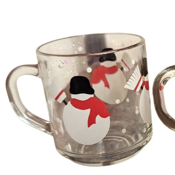 Two Luminarc Snowman Mugs - Christmas/Kitchen - Picture 2 of 5